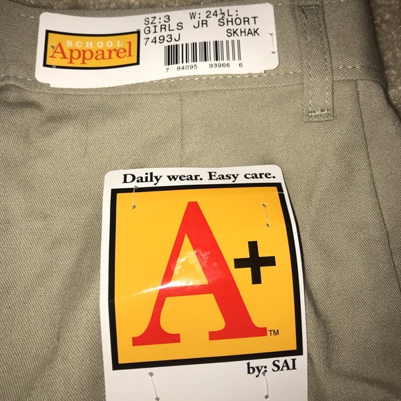 NWT size 3 School Apparel Khaki Shorts - Picture 3 of 3